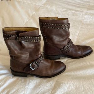 EUC Women’s Brown Leather Frye Boots, Size 9